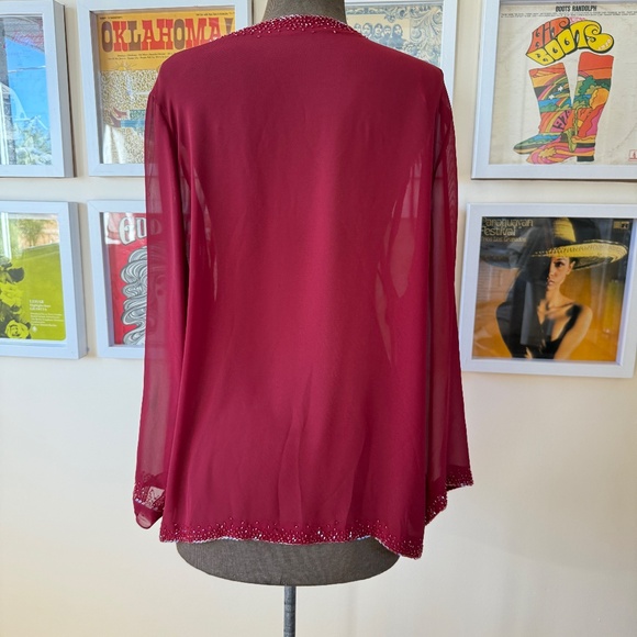 Elegant sheer berry-toned beaded cardigan - Picture 3 of 8